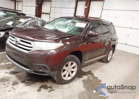 2013 Toyota Highlander Base V6 z USA, uszkodzony, nr VIN 5TDBK3EH0DS190663